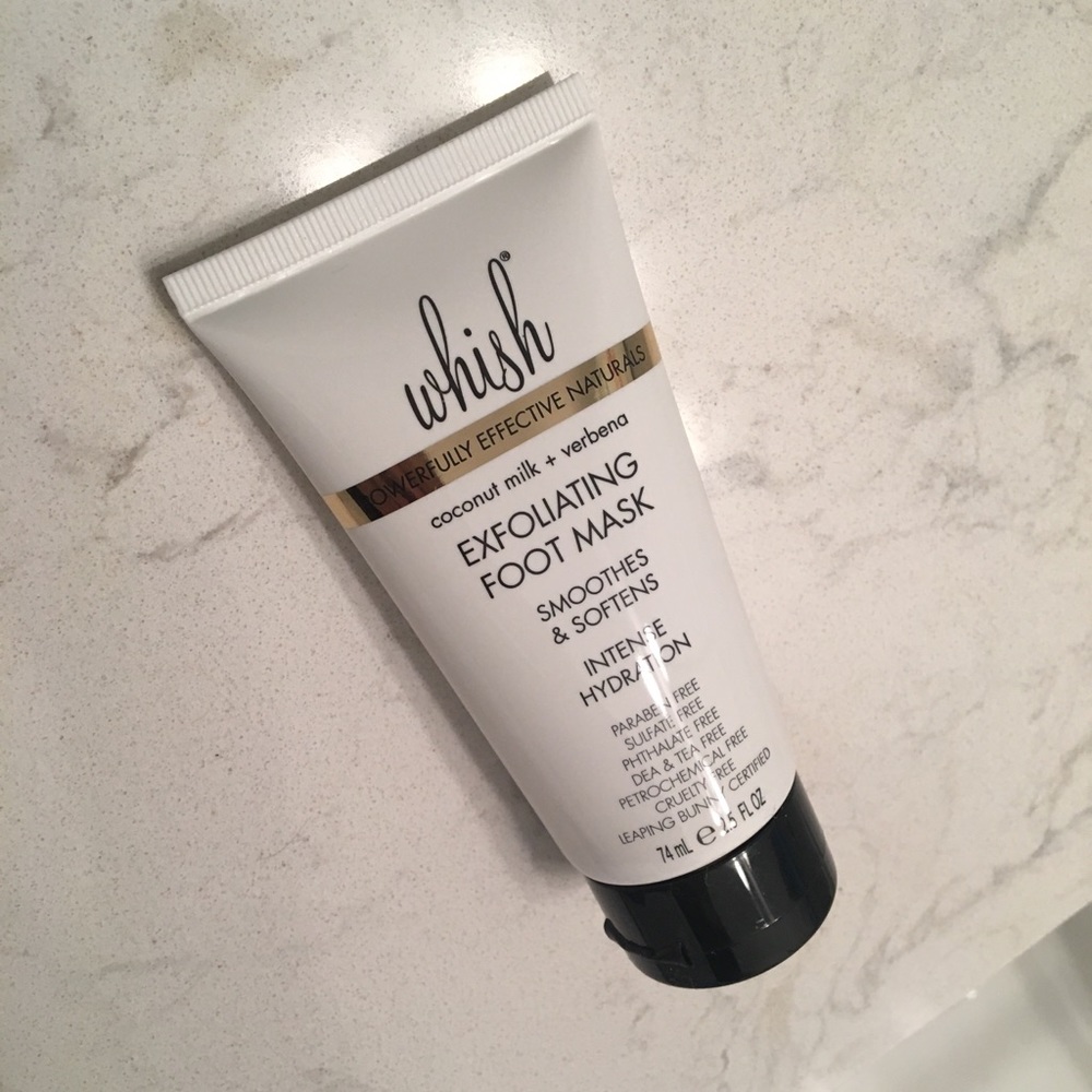 Whish coconut milk + verbena exfoliating foot mask